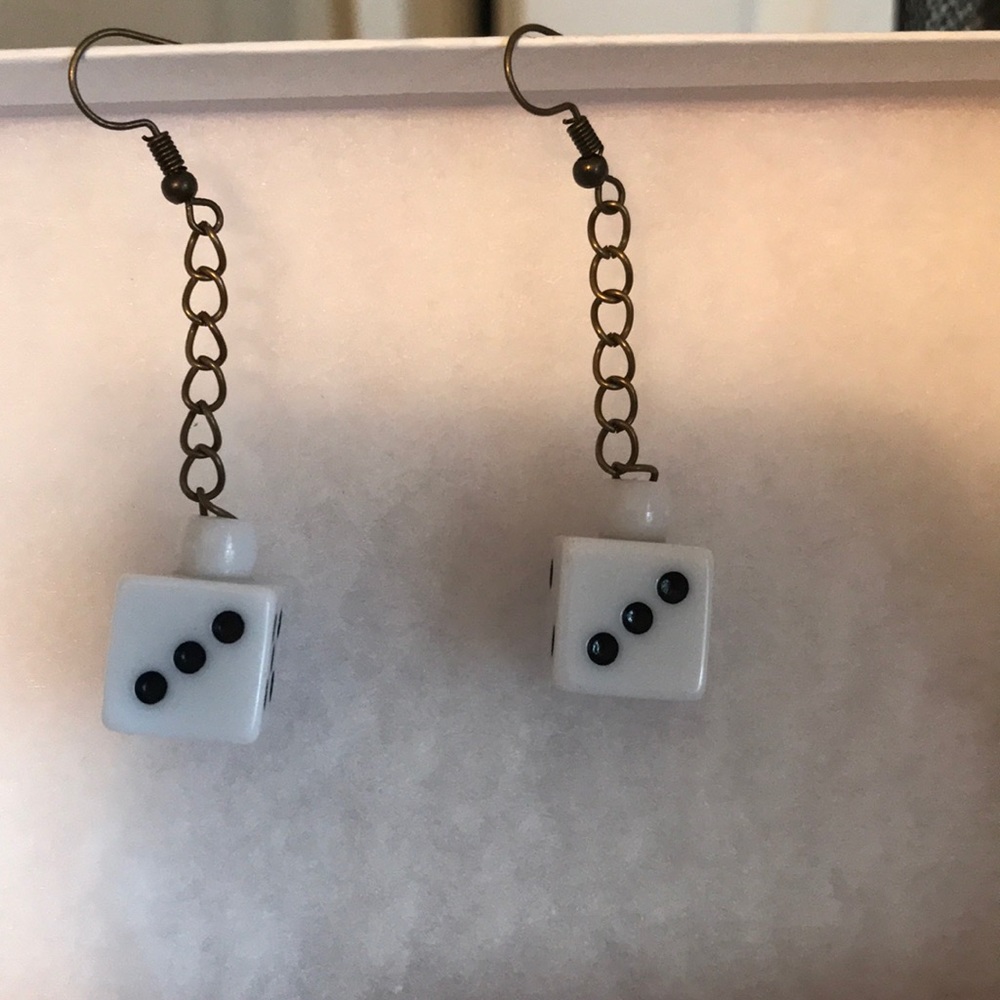 Mini dice earrings